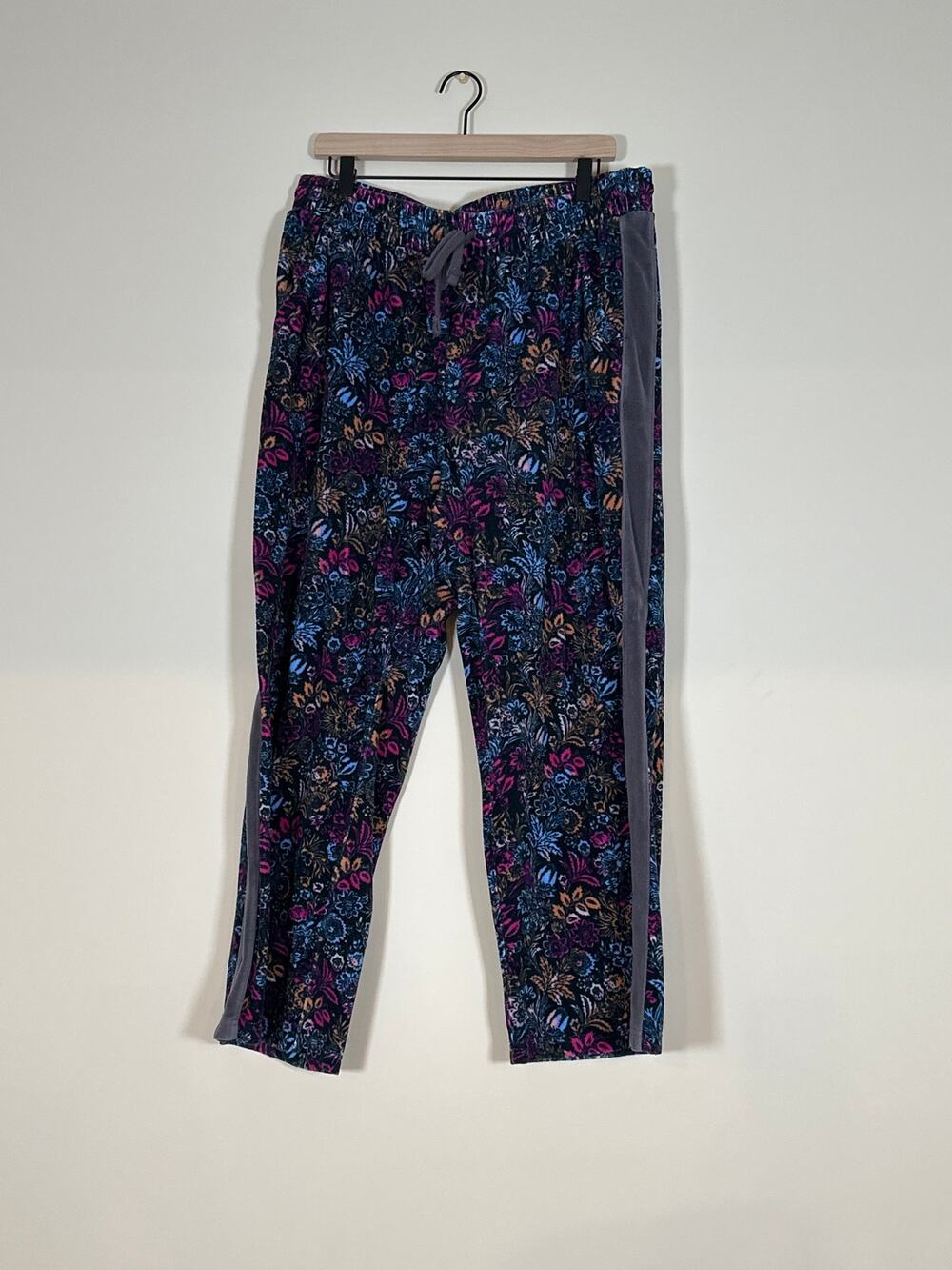 Anthropologie Daily Practice Velour Velvet Joggers XL Vibrant Floral Print